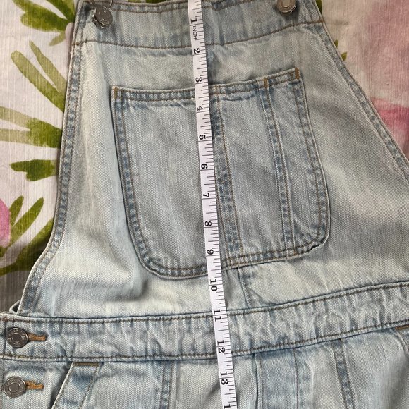Gap Relaxed Denim Overalls, Light Indigo, S - Picture 7 of 9